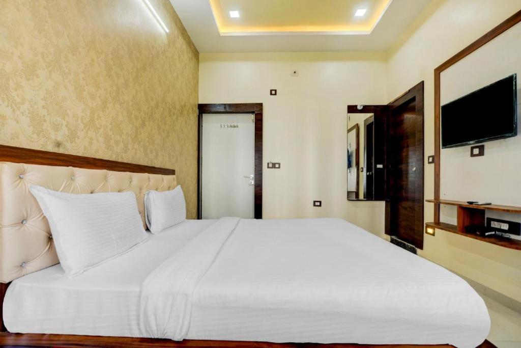 Hotel Sun Palace Удайпур Екстериор снимка
